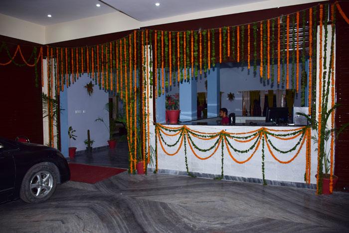 Hotel Jay Continental 16