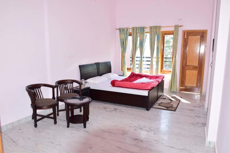 Hotel Jay Continental 6