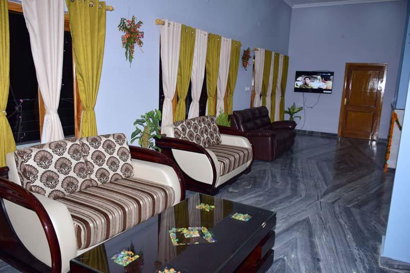 Hotel Jay Continental 8