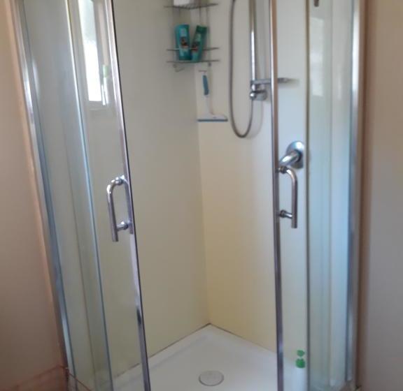 Bed and Breakfast Tiki Retreat 10