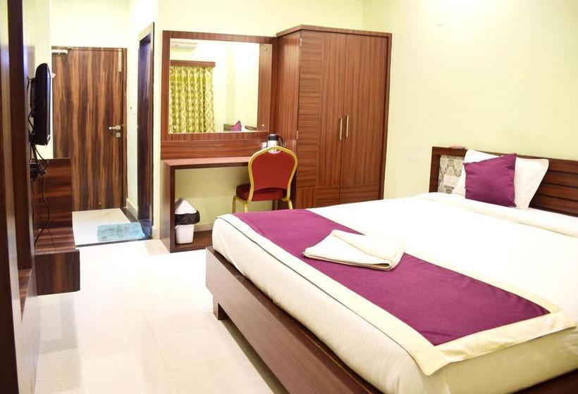 Hotel Shreedev Grand 12