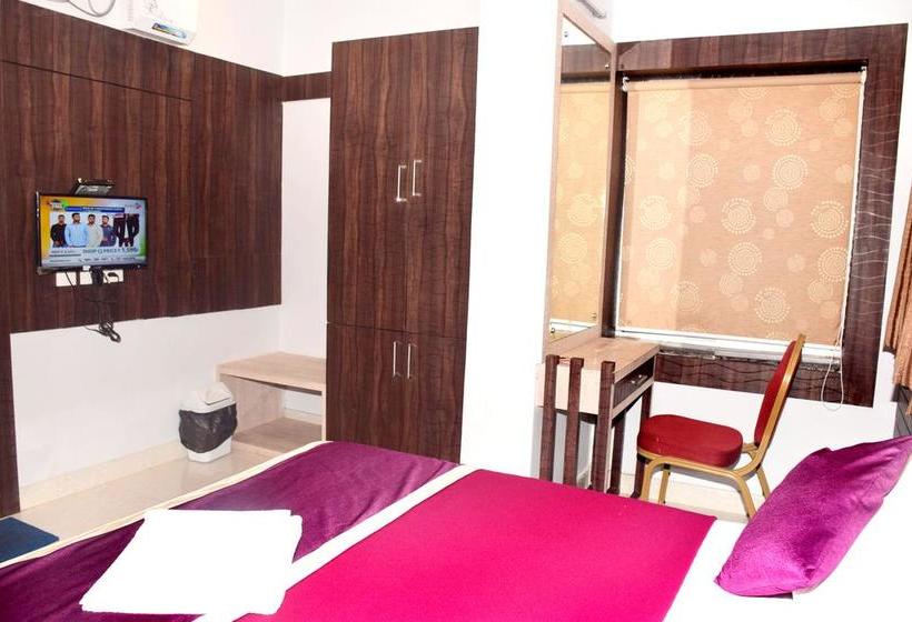 Hotel Shreedev Grand 16