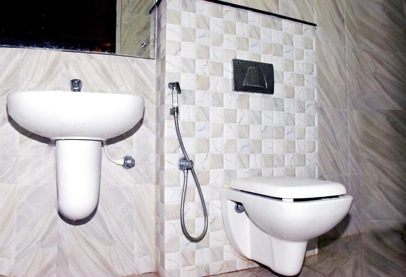 Hotel Shreedev Grand 3