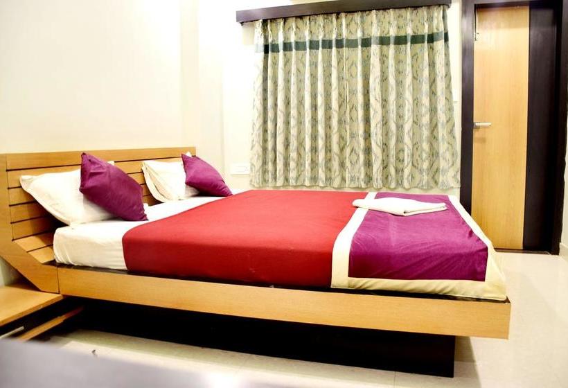 Hotel Shreedev Grand 8