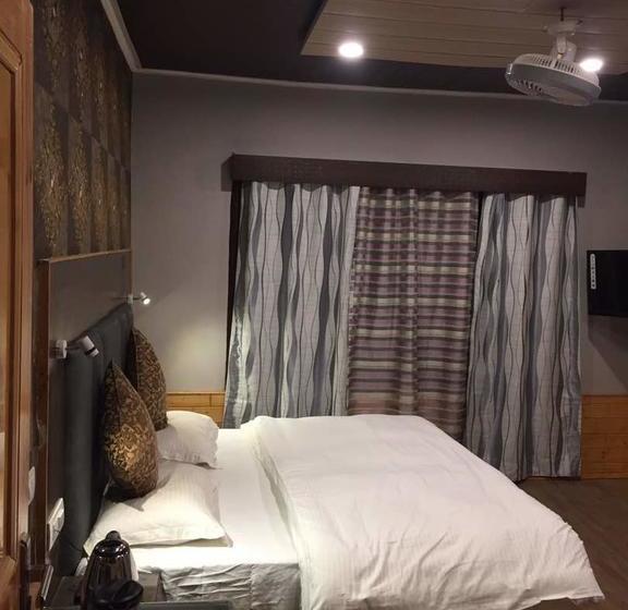 Hotel Moon View Resorts Pahalgam 15