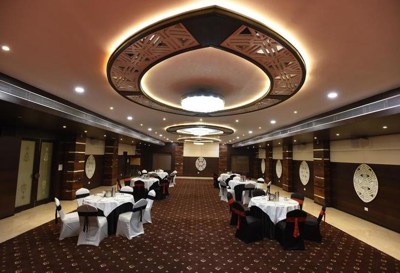 Hotel Grand Rajputana 14