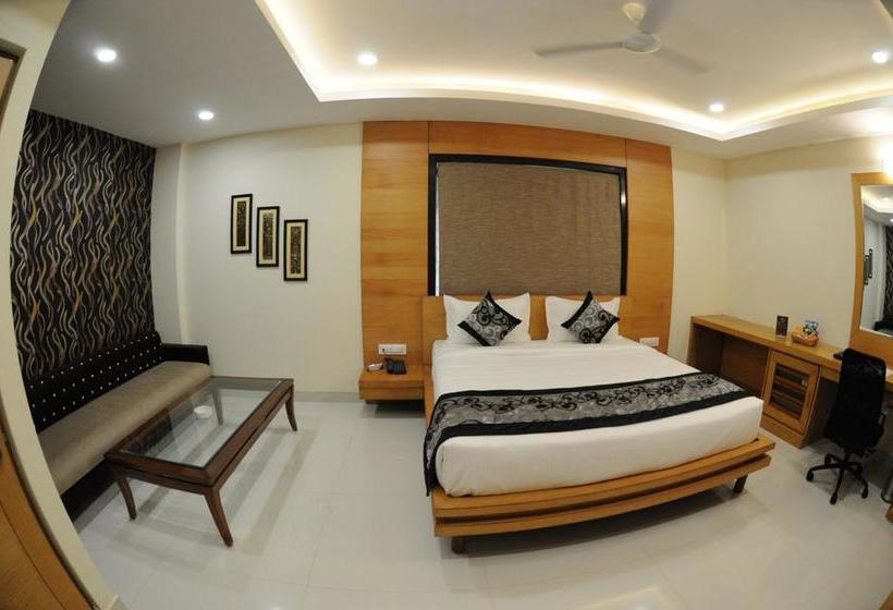 Hotel Grand Rajputana 6
