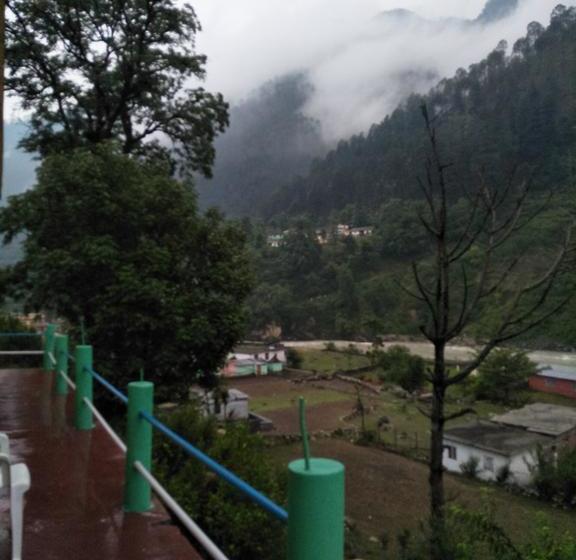 The Devdwar Resort 8