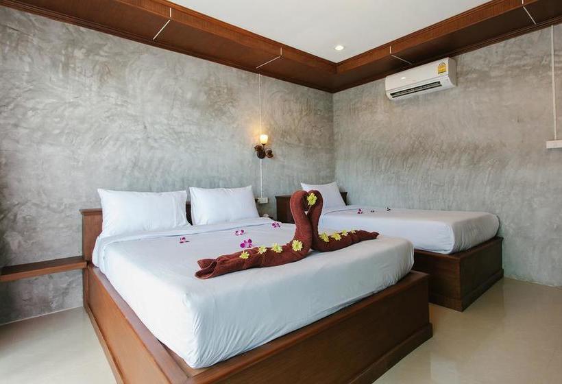 Resort Seaesta Beach 18