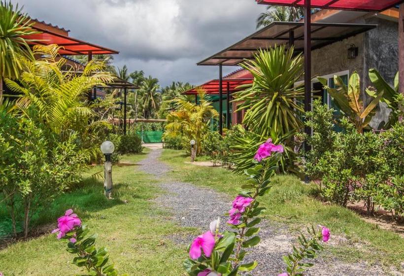 Resort Seaesta Beach 4