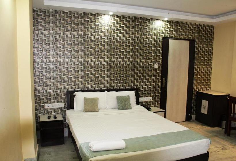 Hotel Golden Gate 14