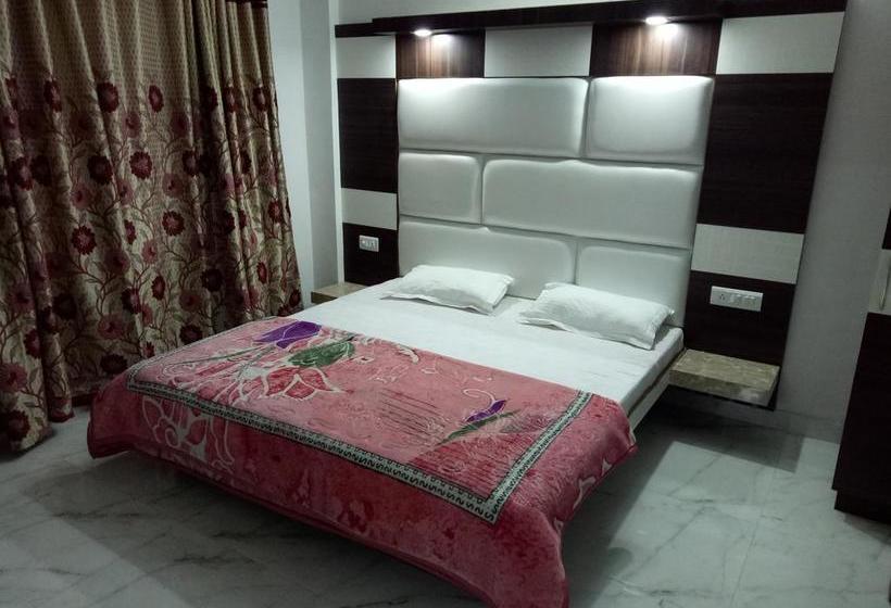 Hotel Yours Home Stay 3