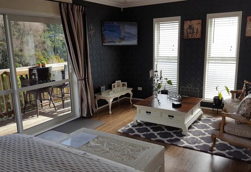 Kalani Retreat B&b 15