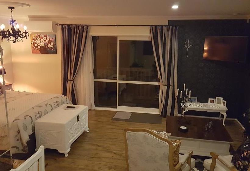 Kalani Retreat B&b 16