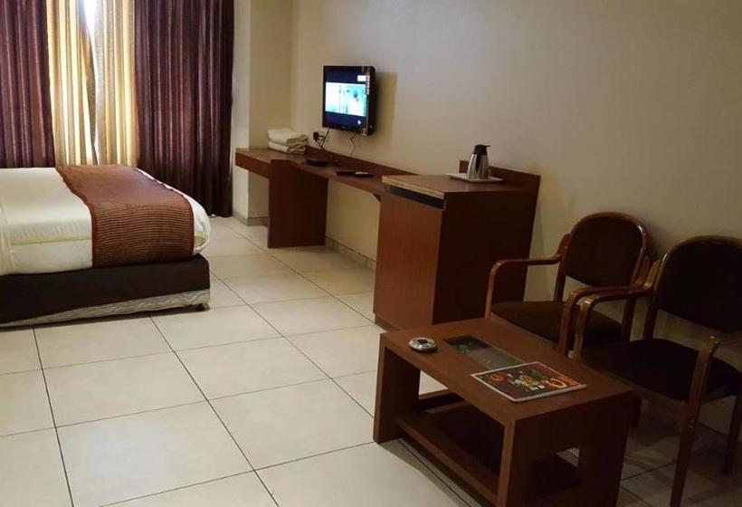 Hotel Royal Garden 19