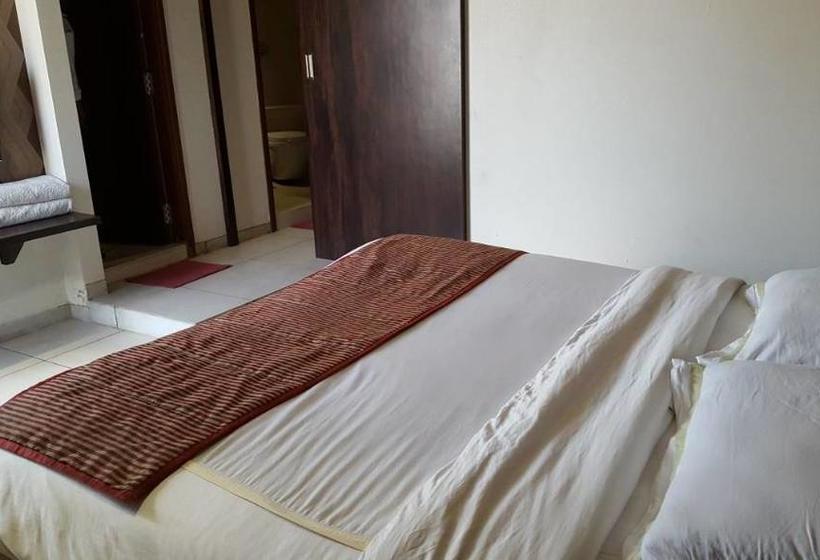 Hotel Royal Garden 6