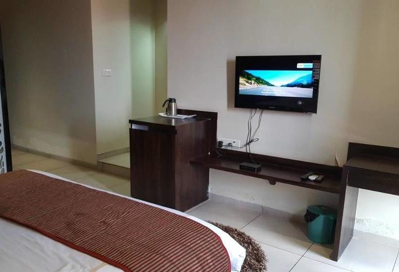 Hotel Royal Garden 7