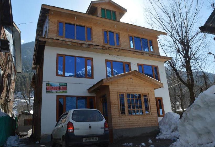 Hotel Wonderland Guest House 10