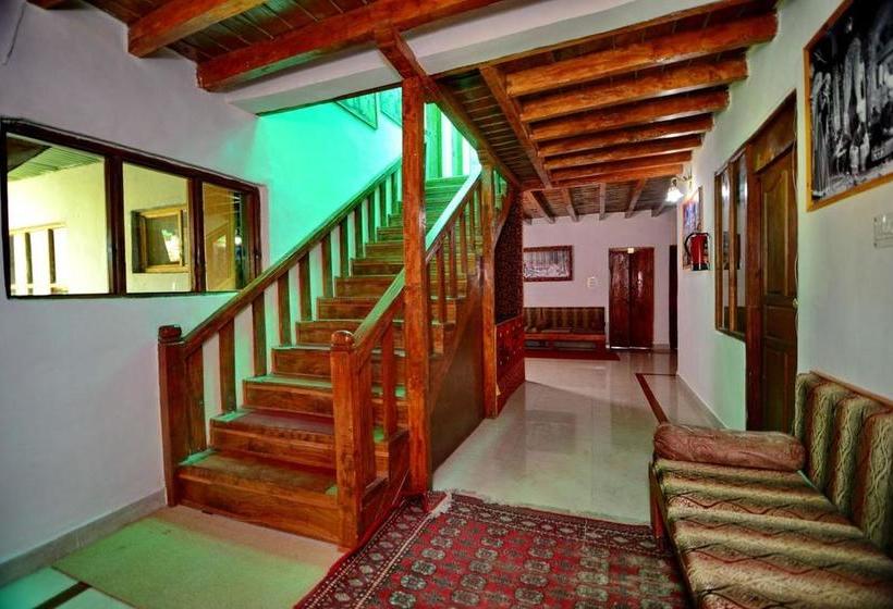 Fresh Water Resort 13