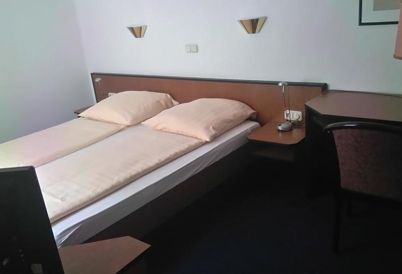 Hotel Löwensteiner Hof Haus Am Malerwinkel 1