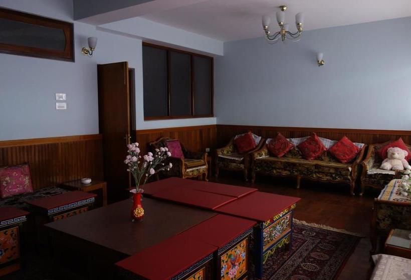 Bed and Breakfast Tsechu Homestay 11