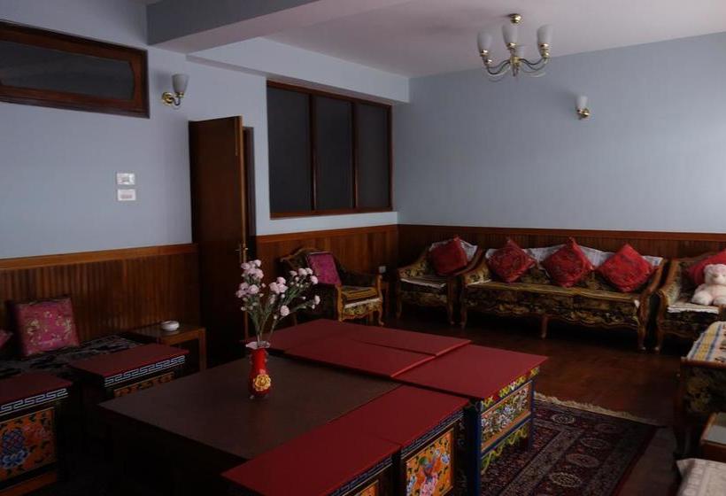 Bed and Breakfast Tsechu Homestay 12