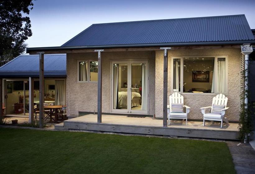 Bed and Breakfast For Puffed Pedallers South Island