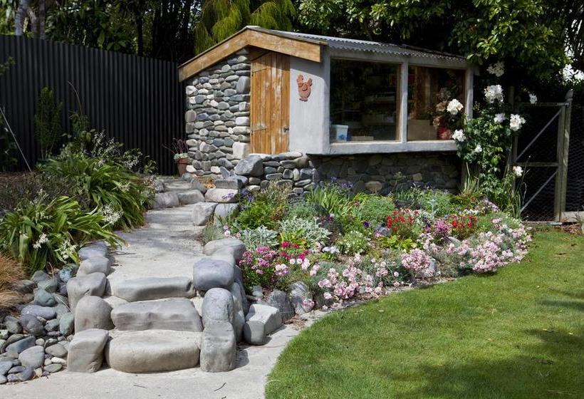 Bed and Breakfast For Puffed Pedallers 1