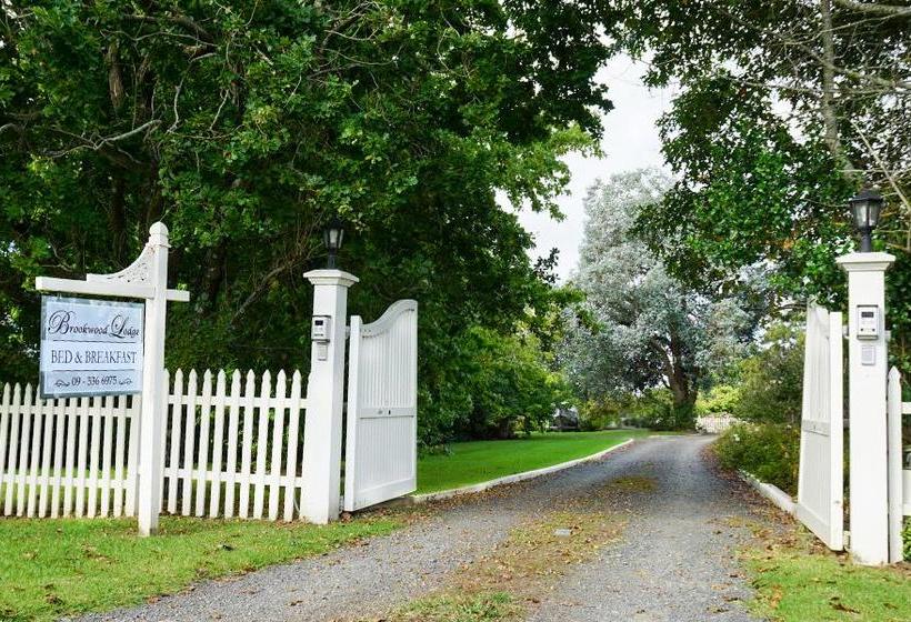 Bed and Breakfast Brookwood Lodge 11