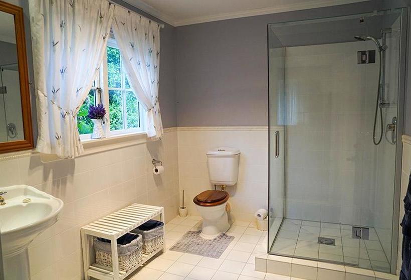 Bed and Breakfast Brookwood Lodge 12