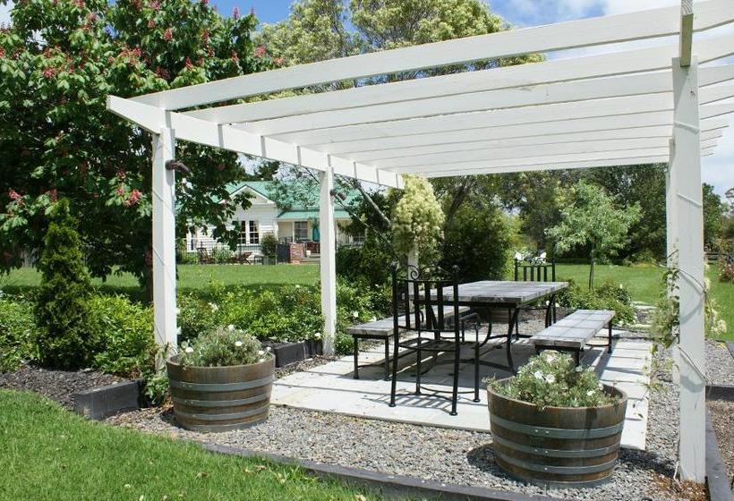 Bed and Breakfast Brookwood Lodge 5