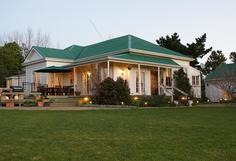 Bed and Breakfast Brookwood Lodge 6