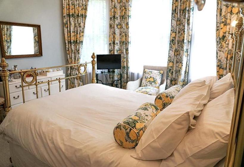 Bed and Breakfast Brookwood Lodge 8