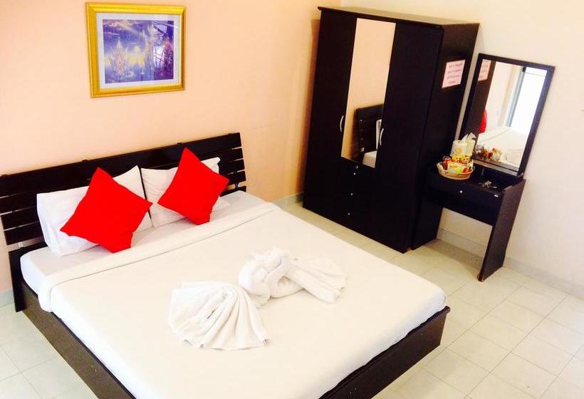 Hotel Jaroonwej Bangsaen 1