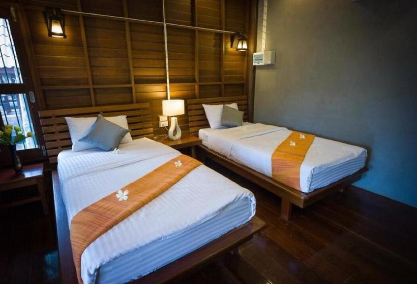 Hotel Ruenpurksa Resort 2