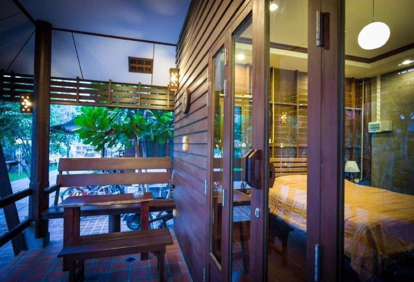 Hotel Ruenpurksa Resort 8