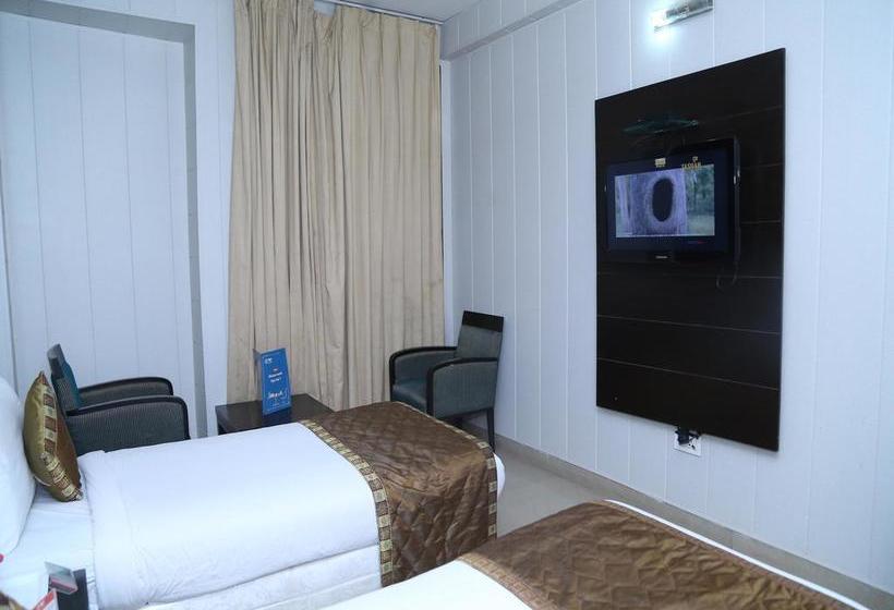 Hotel Ek Noor Residency 6