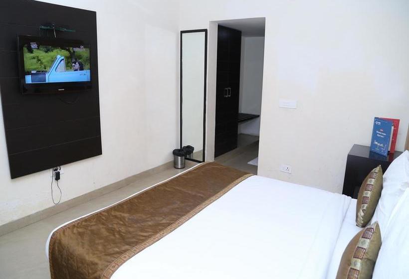 Hotel Ek Noor Residency 7