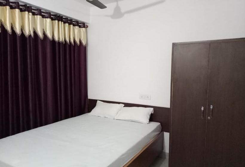 Hotel Sitara Green 7