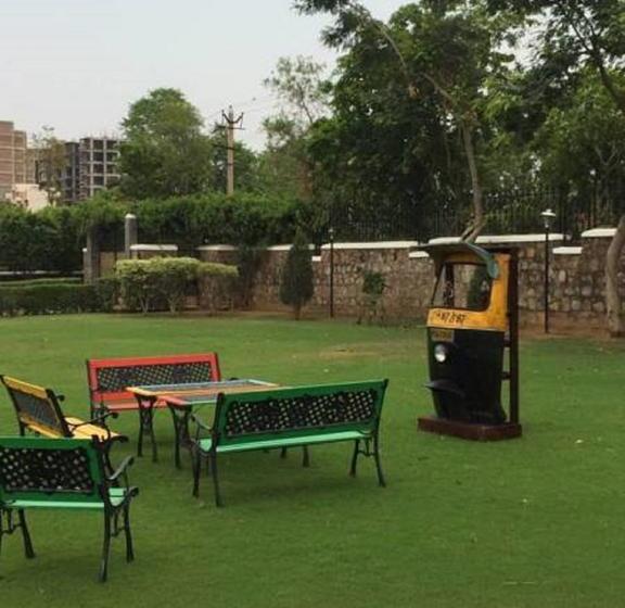 Kingfishers Aravali Resort 14