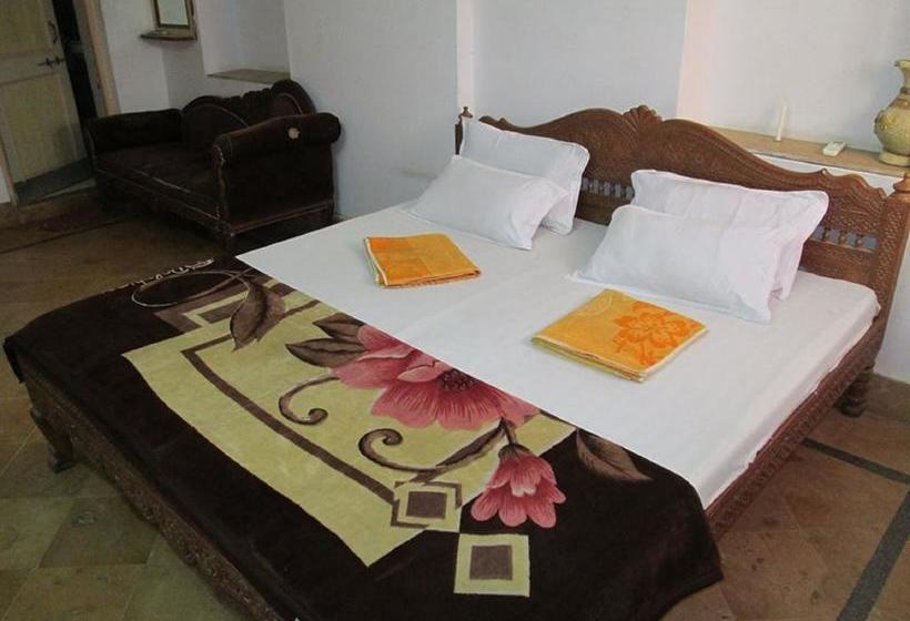 Hotel Jimmy Guest House 1