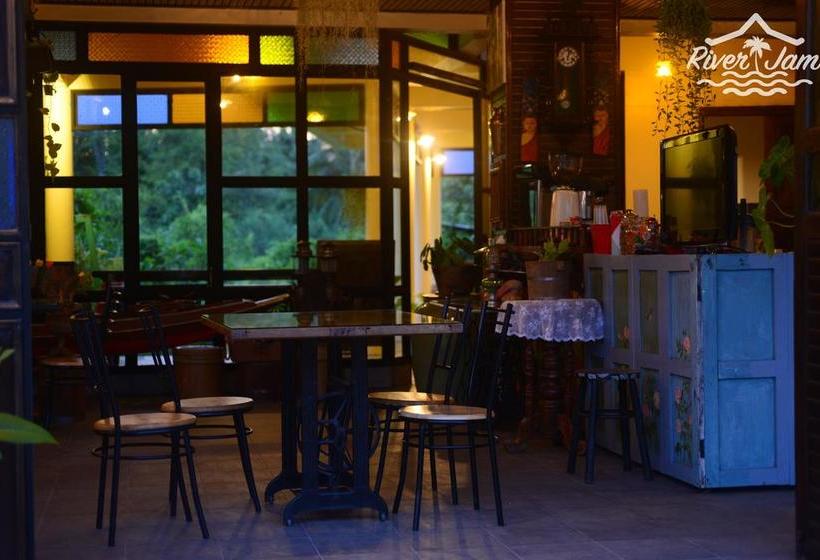 Resort River Jam Amphawa 19