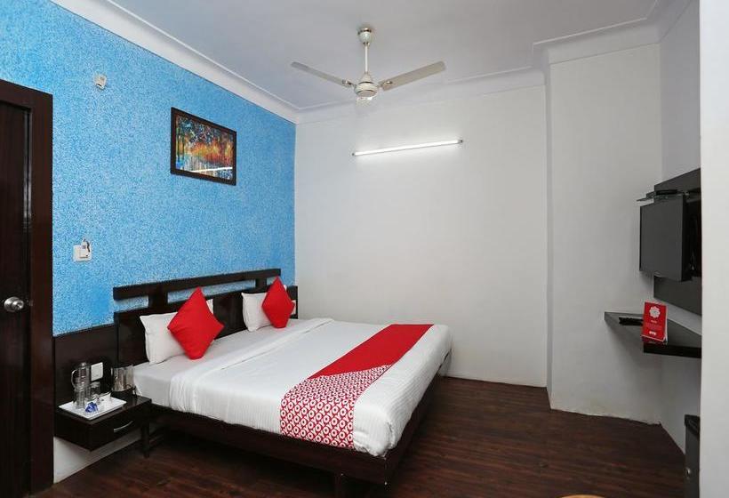 Hotel Vivek Continental 13