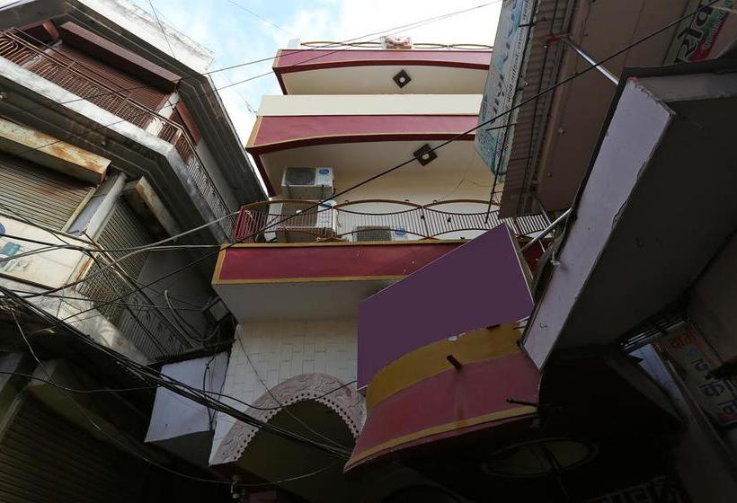 Hotel Vivek Continental 18