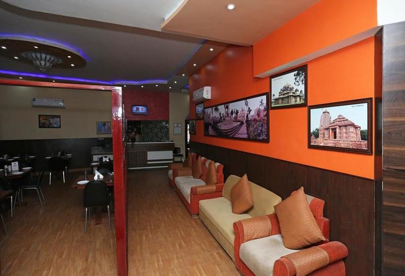 Hotel Vivek Continental 20