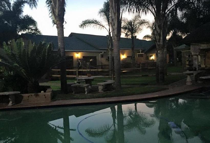 Bed & Breakfast Lions Rest Guest House 17