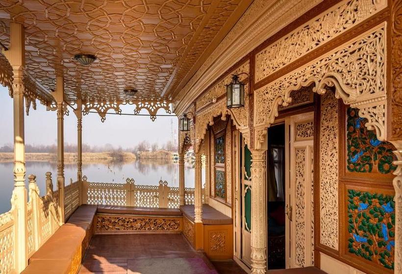 Hostel Shiraz Deluxe 5