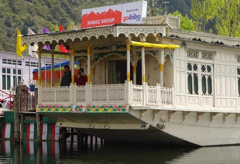 Hostel Shiraz Deluxe 8