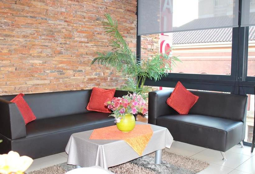 Hotel Alcazaba Lodges 8