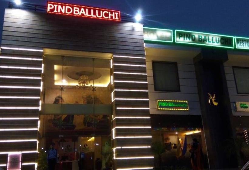 Hotel Pind Balluchi 16